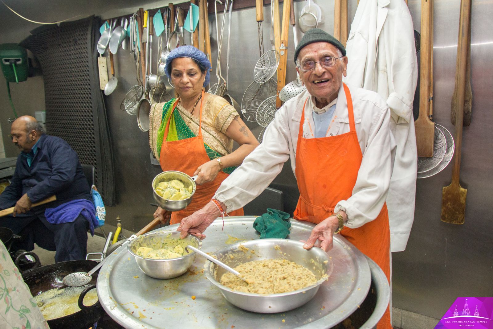 ©1987-2017 SKS Swaminarayan Temple East London